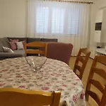 Apartman Nina